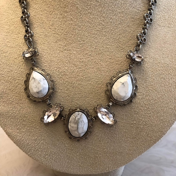 Sorrelli Silky Clouds ~ Maria Statement Necklace - Picture 3 of 3